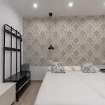 Perfect For Groups And Families, Suitable For Six In * Bilbao