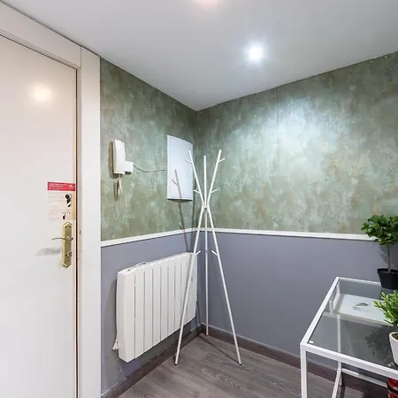 Apartment Perfect For Groups And Families, Suitable For Six In Bilbao