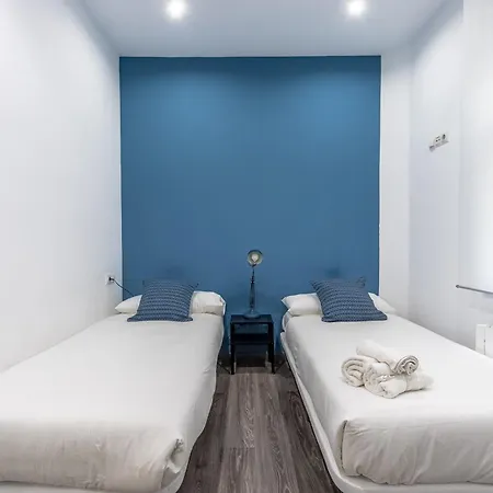 Perfect For Groups And Families, Suitable For Six In Apartment Bilbao